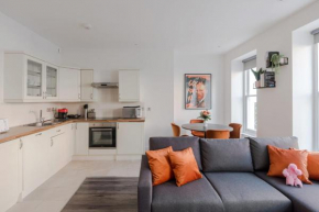 The Flirty Chambers - Fitzrovia - By Frankie Says